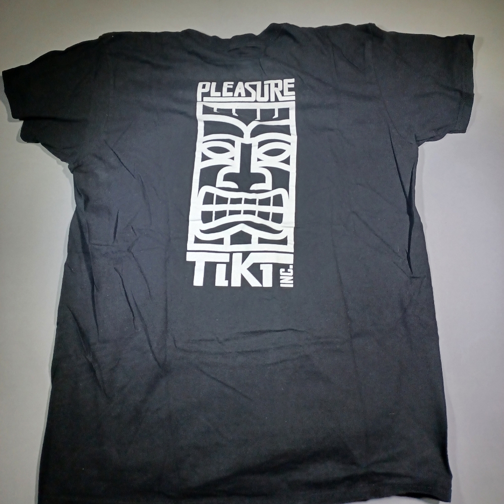 Pleasure Tiki Tee Size L
